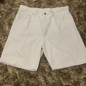 Men’s wrangler light khaki shorts 36 waist